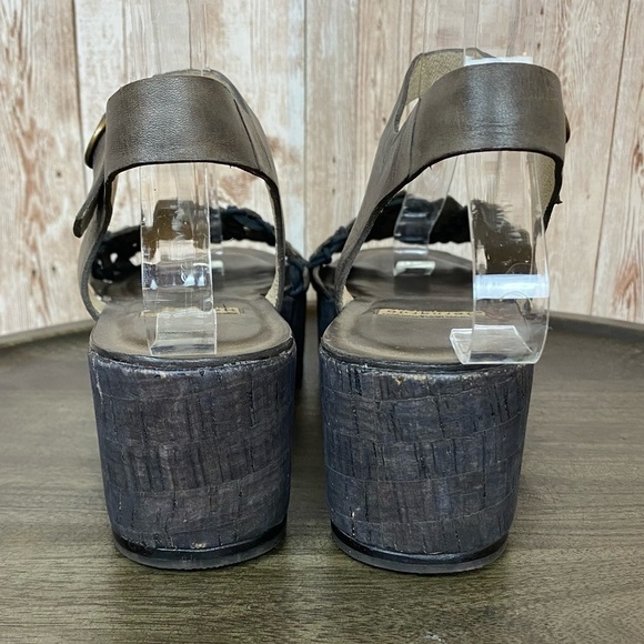 Bernardo Tooled Vachetta Leather Cork Platform Wedge Sandal Size 7 Women - Picture 6 of 13